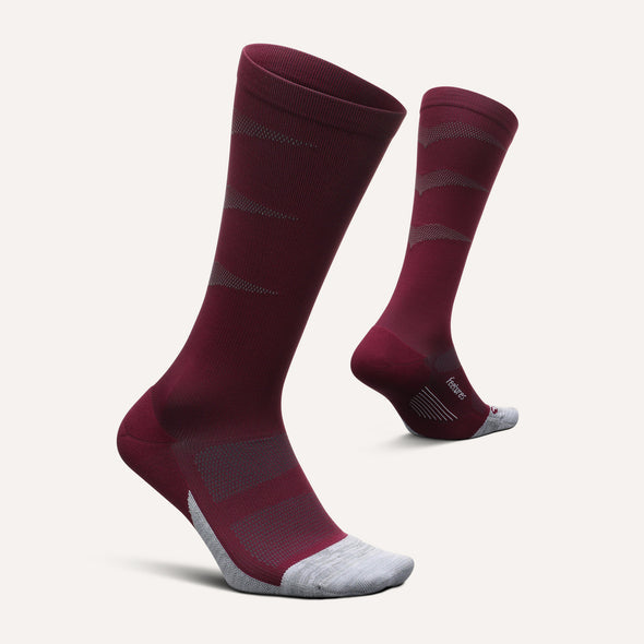 Feetures Graduated Compression Light Cushion Knee High Socks